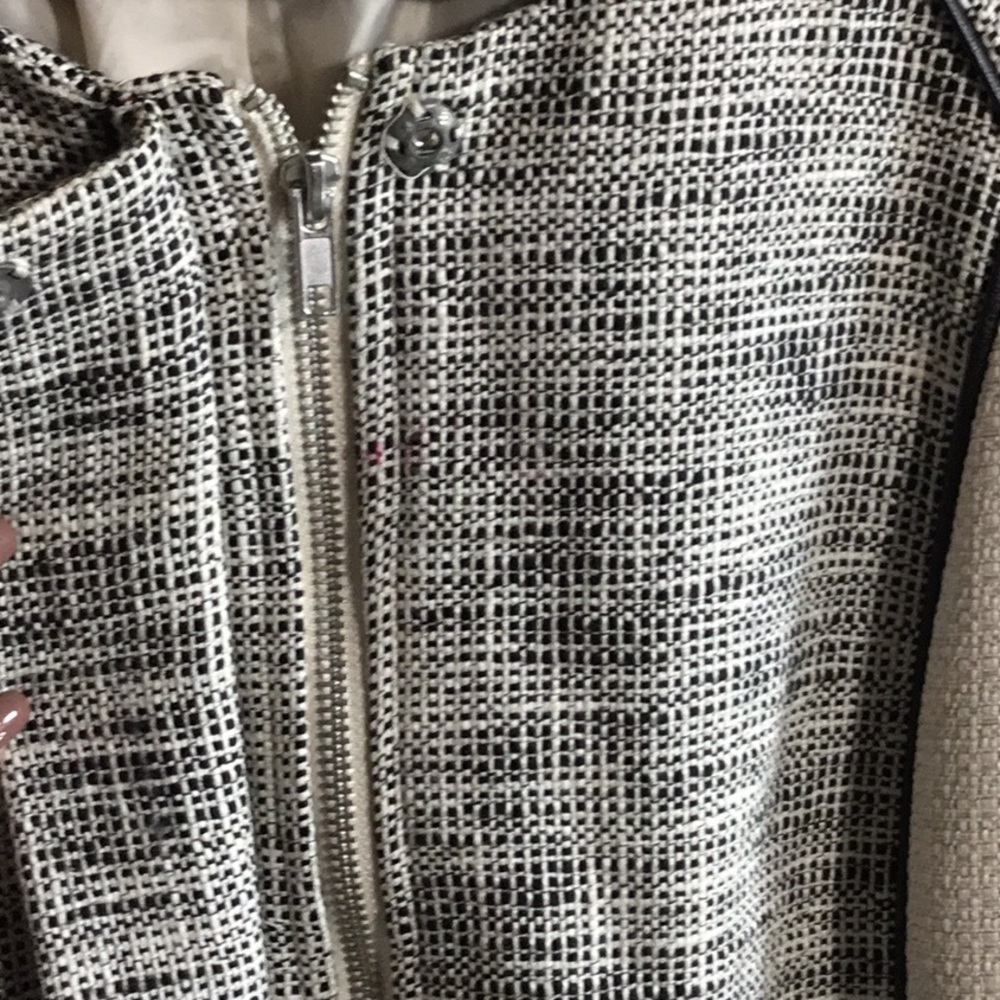 H&M’s jacket - Picture 3 of 4